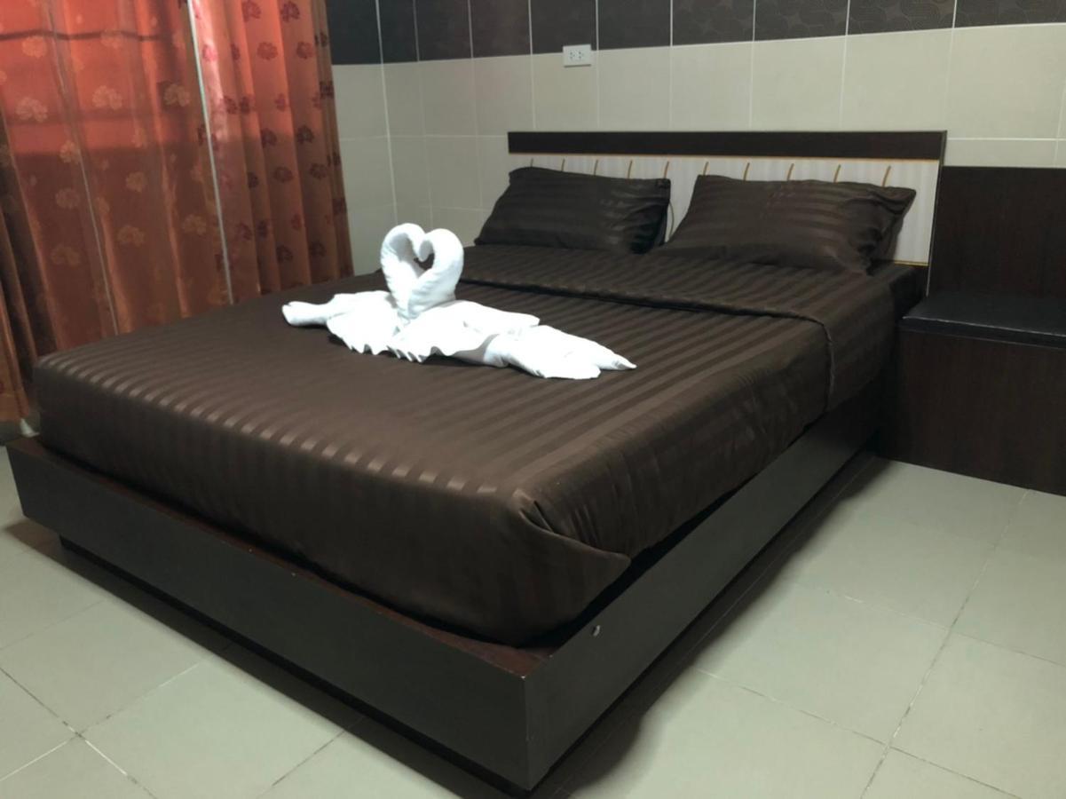 D5 Hotel สาขา มาบโป่ง Chonburi Esterno foto