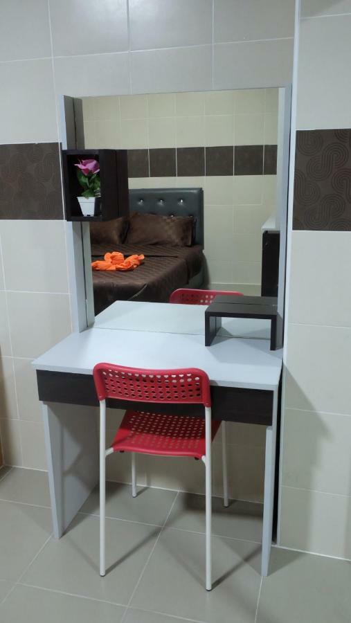 D5 Hotel สาขา มาบโป่ง Chonburi Esterno foto